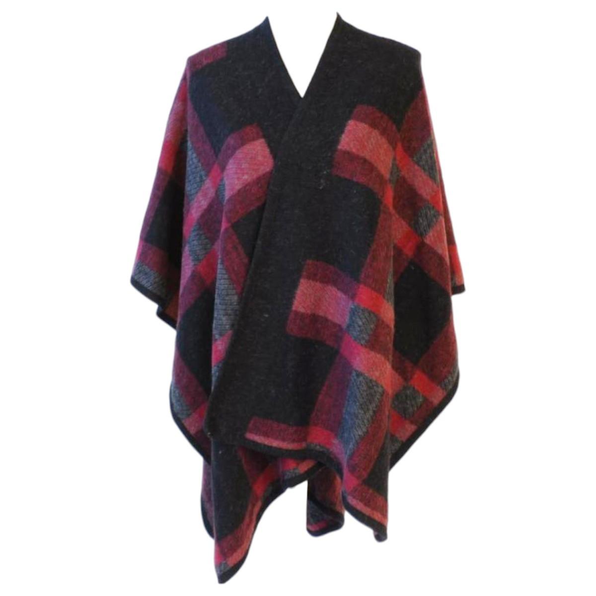 Poncho mantella Monica Narducci