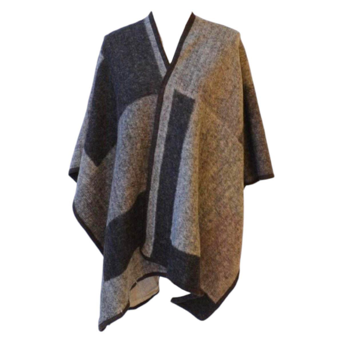 Poncho mantella Monica Narducci