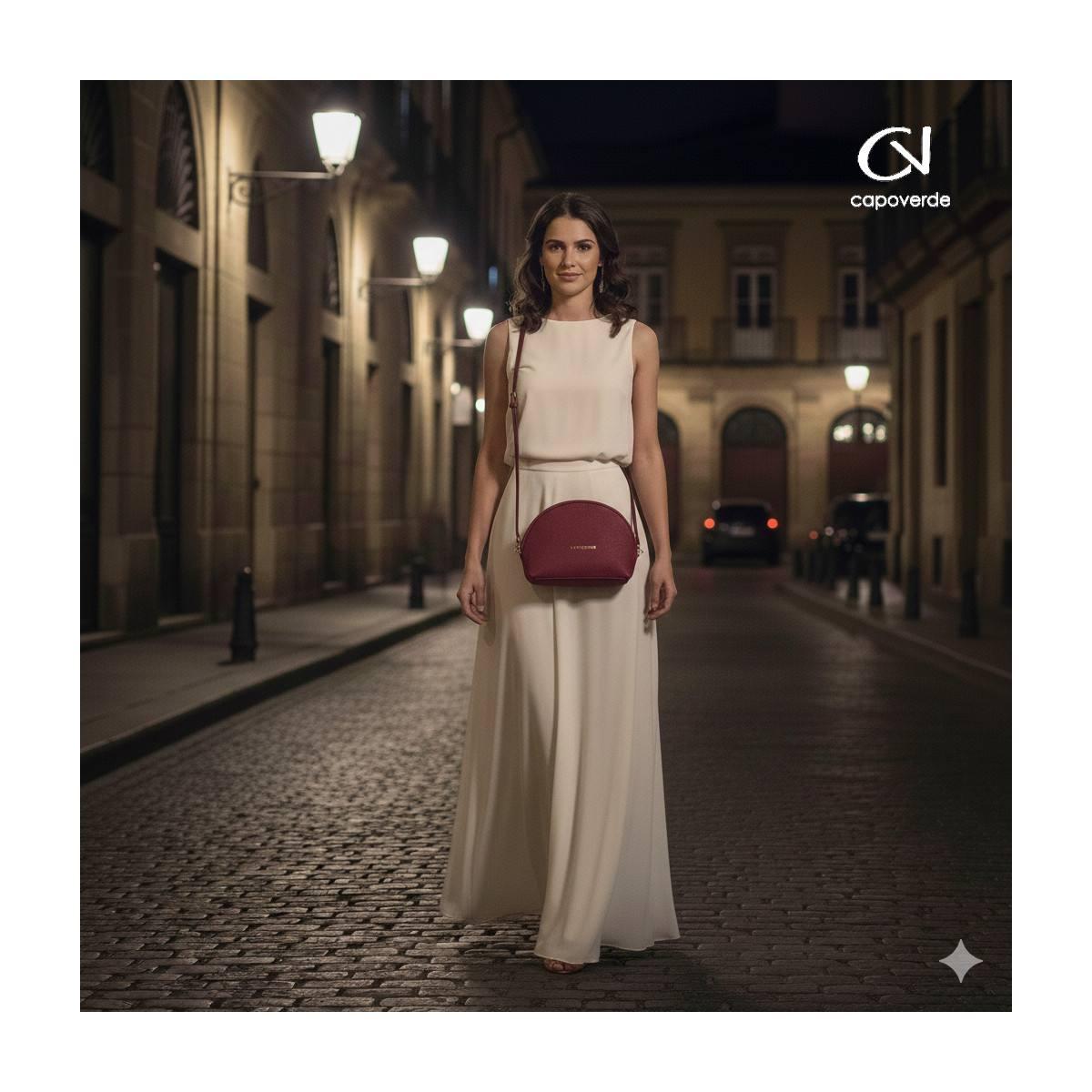 Tracollina donna in camoscio Capoverde Made in Italy