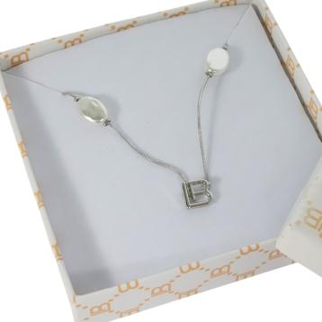 Collana donna con perle e ciondolo laura biagiotti