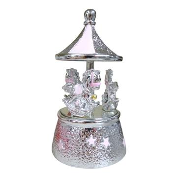 Giostra con cavalli bimba bagutta