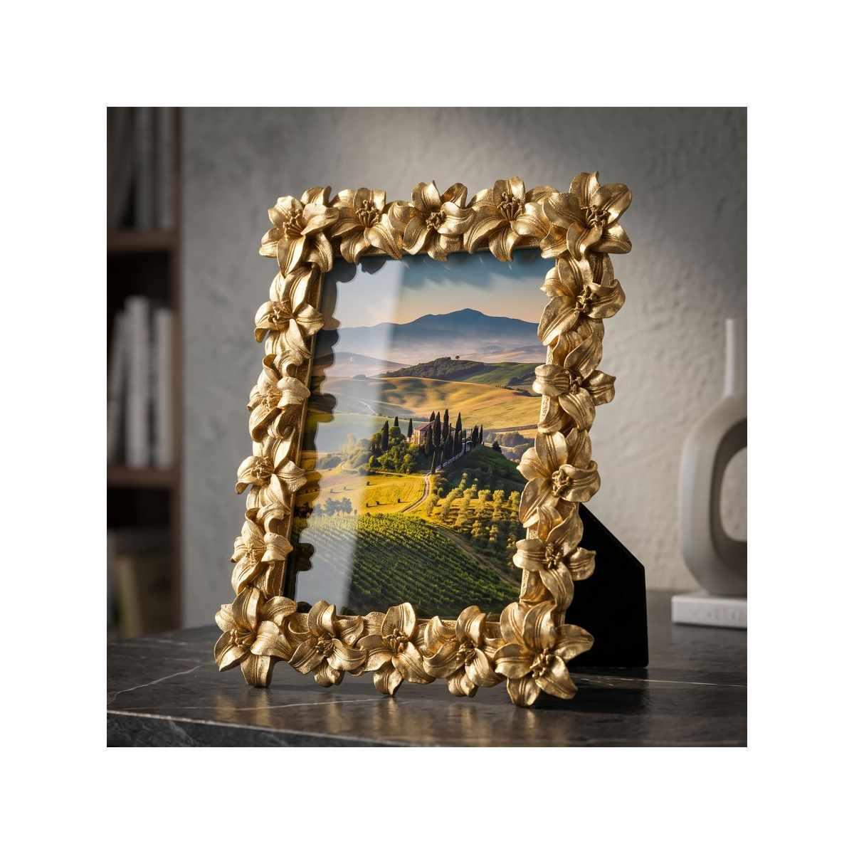 Cornice lix cm 22x2,2x27,3<br>(misura interna cm 15x20) min 2