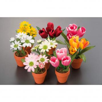 Vaso fiori soggetti assortiti margherite e tulipani 9,5xh17 cm